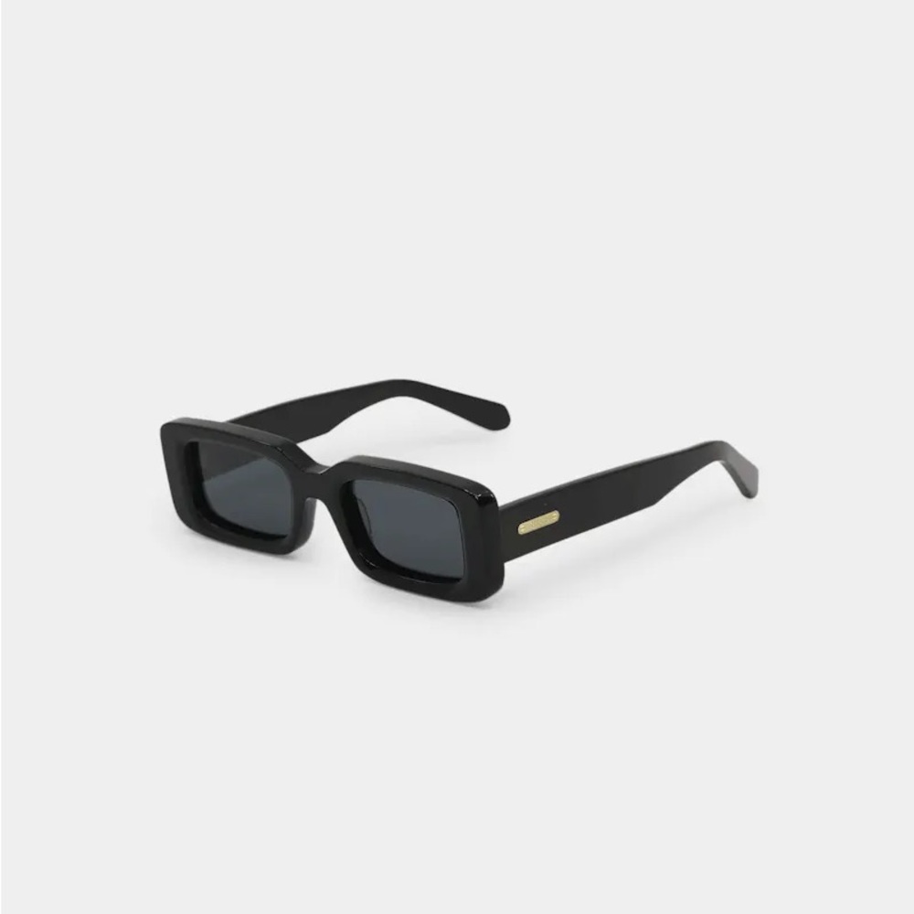Nuqe Black Fragment Sunglasses